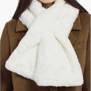Apparis Bambi faux fur scarf. NWT.